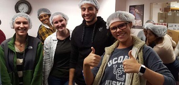 MPH students package meals