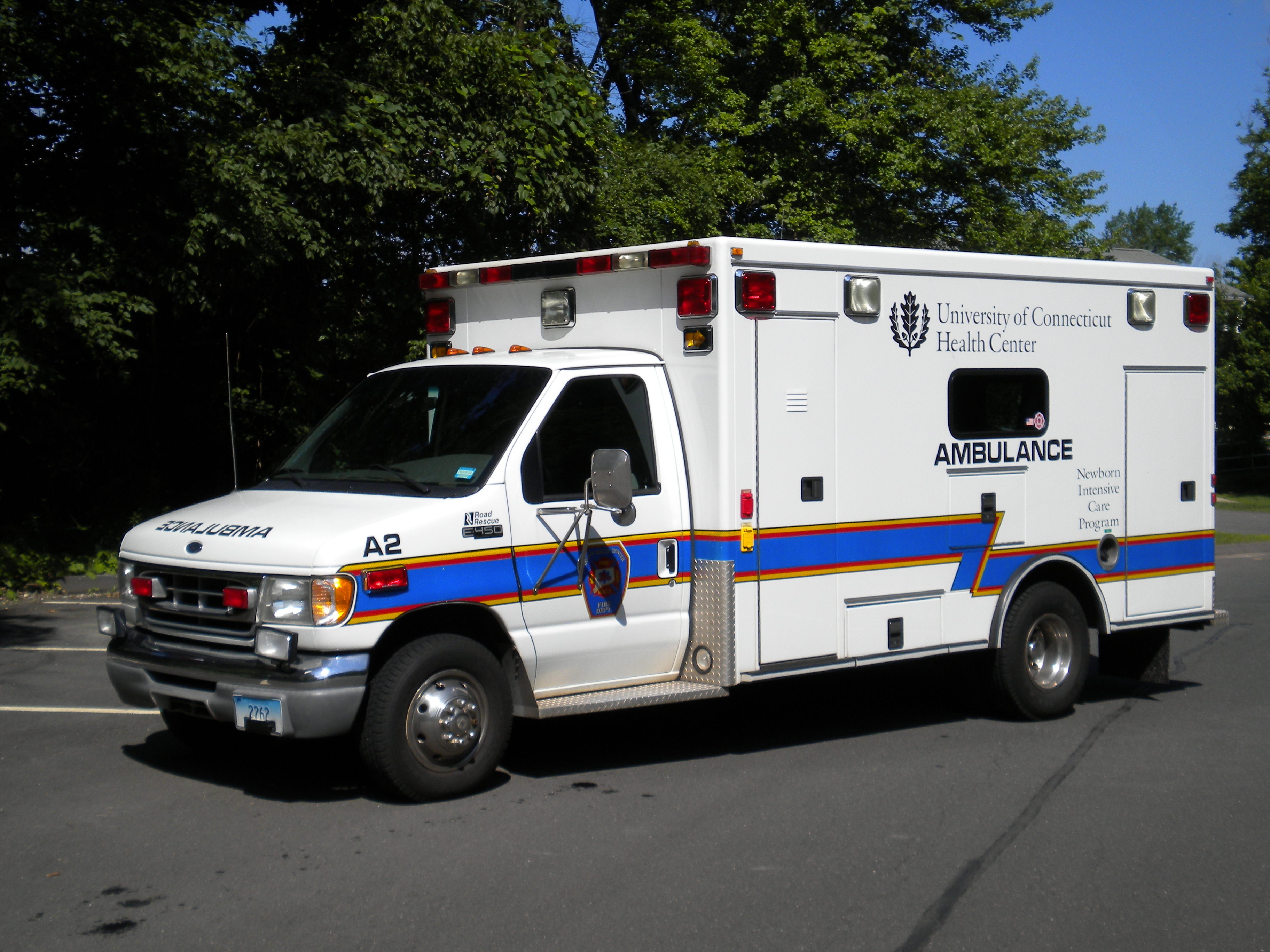 Ambulance 2 – 1998 Ford E450 / Road Rescue