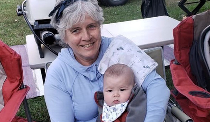 Lisa Baxter and her grandson on day 1 of her second time in chemotherapy