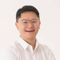 Portrait of Greg Rhee