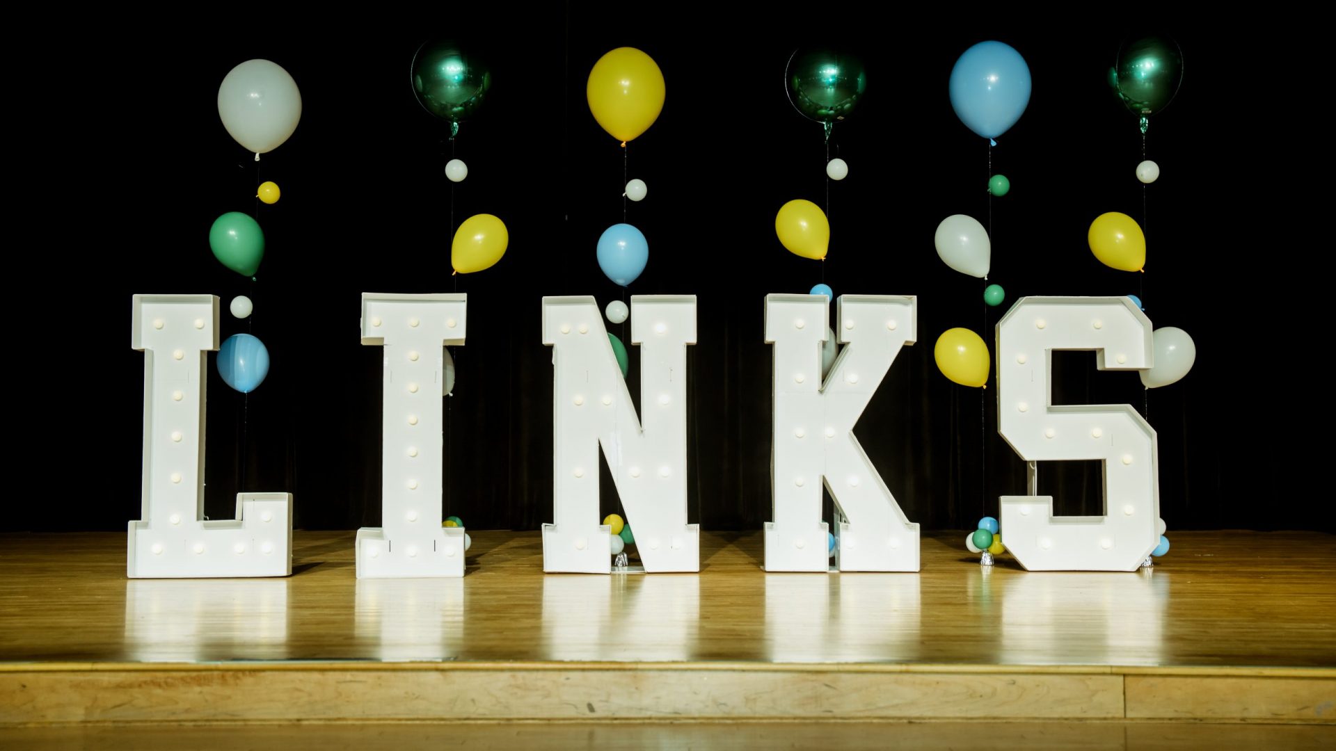 a sign of the word links